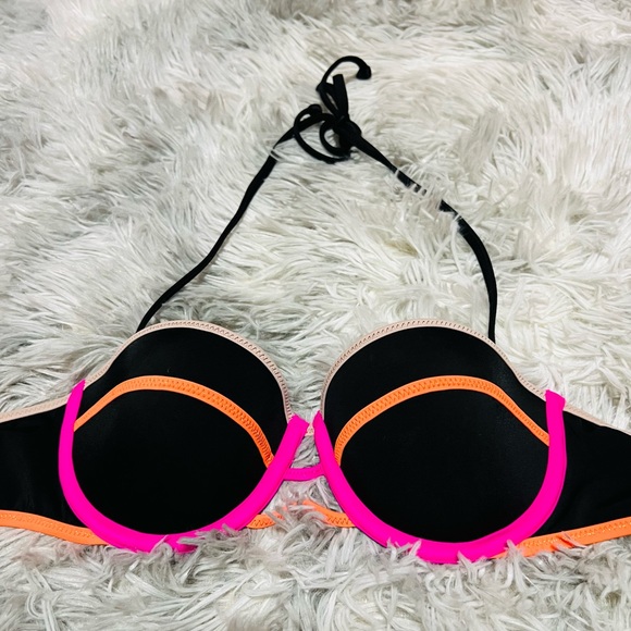 Victoria Secret Bikini - Picture 5 of 5